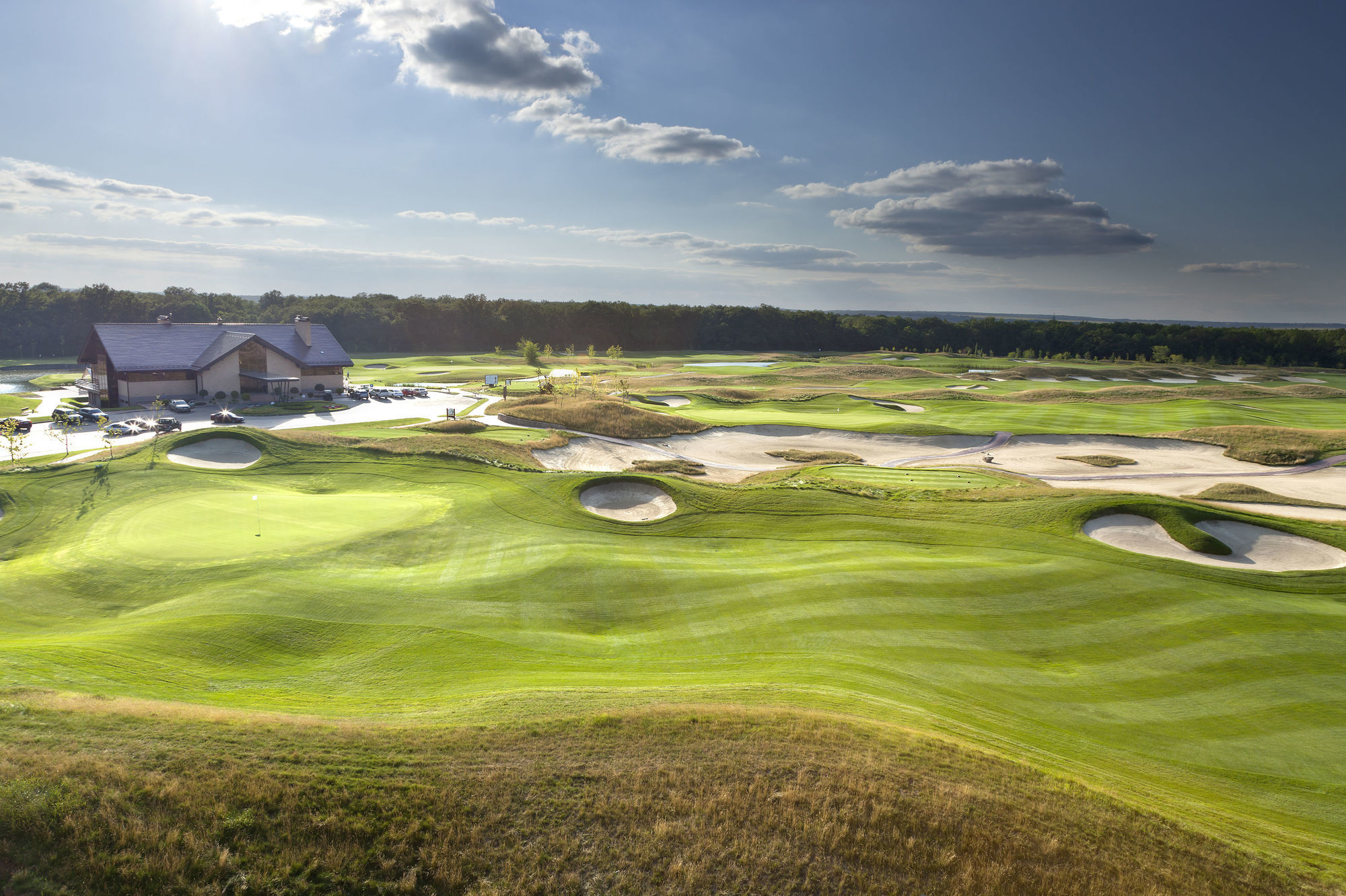 Superior Golf And Spa Resort คาร์คิฟ ภายนอก รูปภาพ
