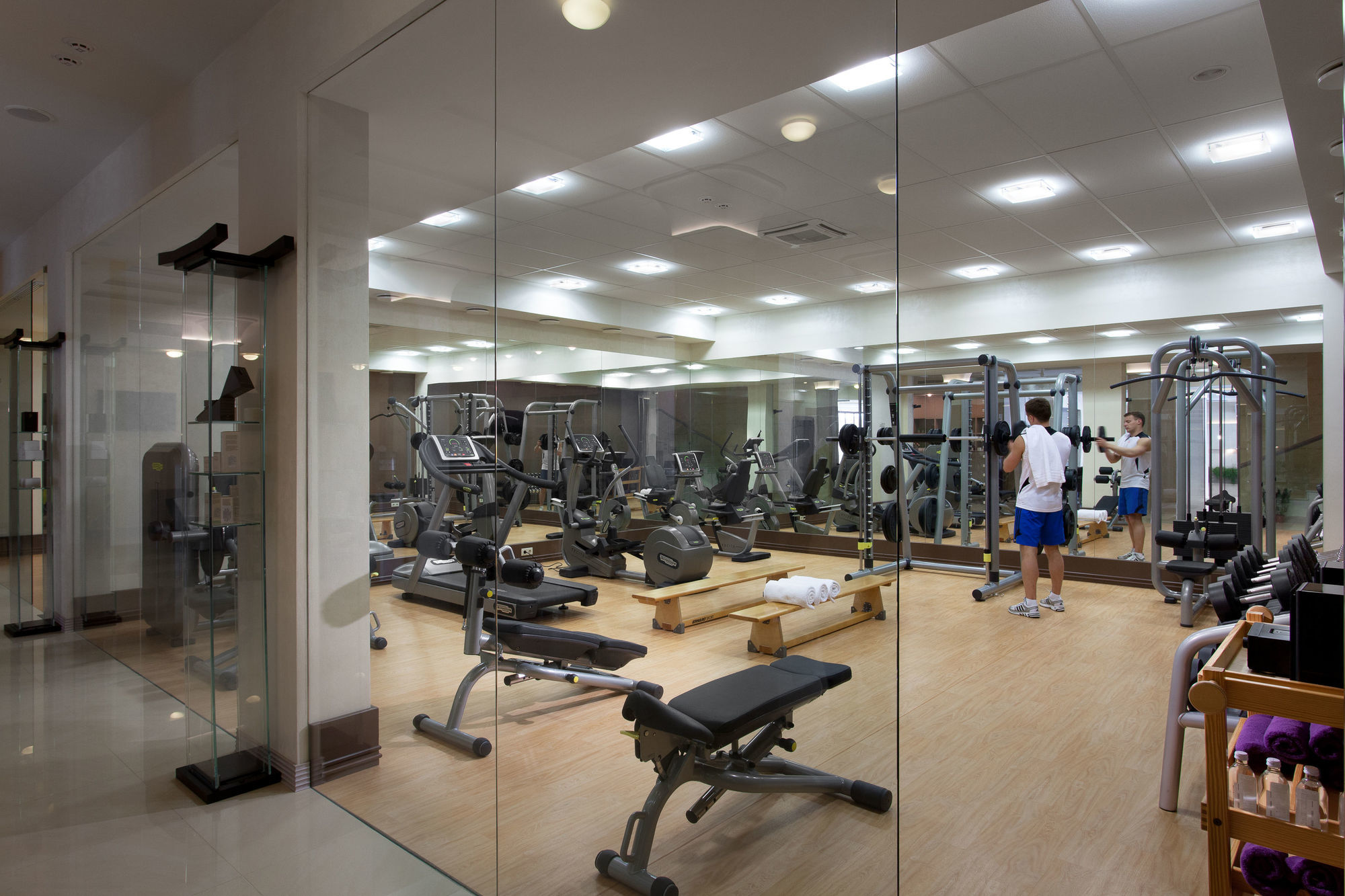 Superior Golf And Spa Resort คาร์คิฟ ภายนอก รูปภาพ