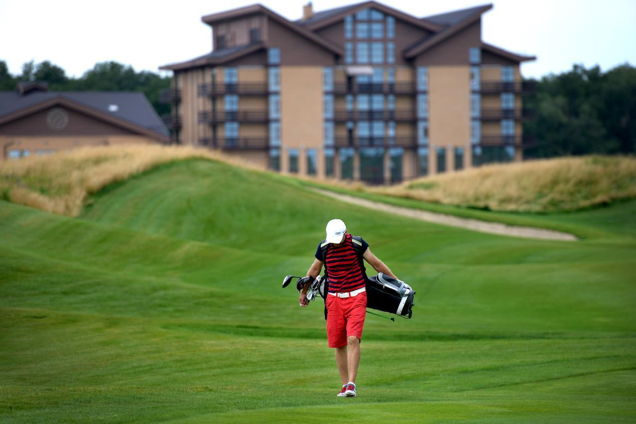 Superior Golf And Spa Resort คาร์คิฟ ภายนอก รูปภาพ